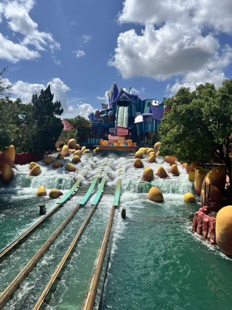 Dudley Do-Right's Ripsaw Falls ride at Toon Lagoon