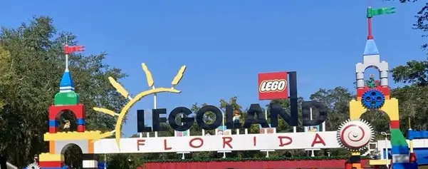 Legoland Florida entrance sign